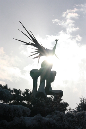 우리 대학의 상징인 용봉탑.