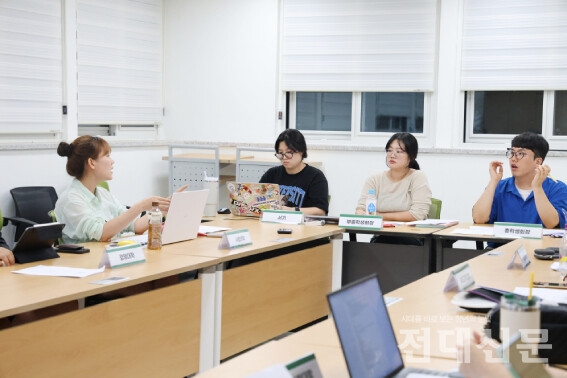 총학생회 집행부 임원 휴학 가능 여부’ 안건은 지난 7월 29일 임시 전학대회에 상정되었다가 폐회되어 지난달 18일 열린 제22차 중운위에 위임되었다.