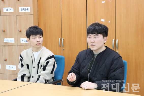 김시현 Table Top 회장(오)의 인터뷰 모습.